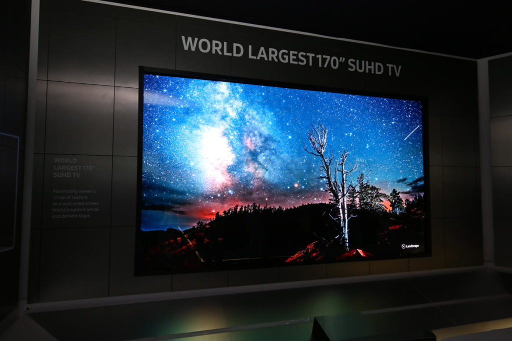 Samsung Super UHD TV 170" (c) Cnet