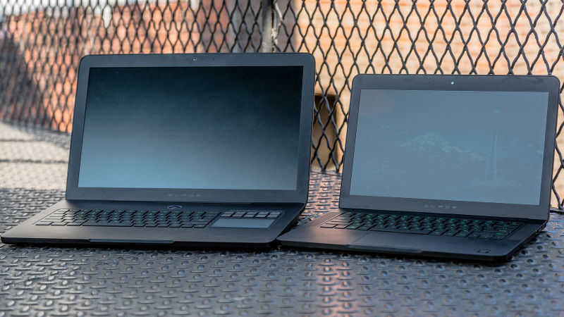 Laptop layar besar dan kecil (c) Gizmodo