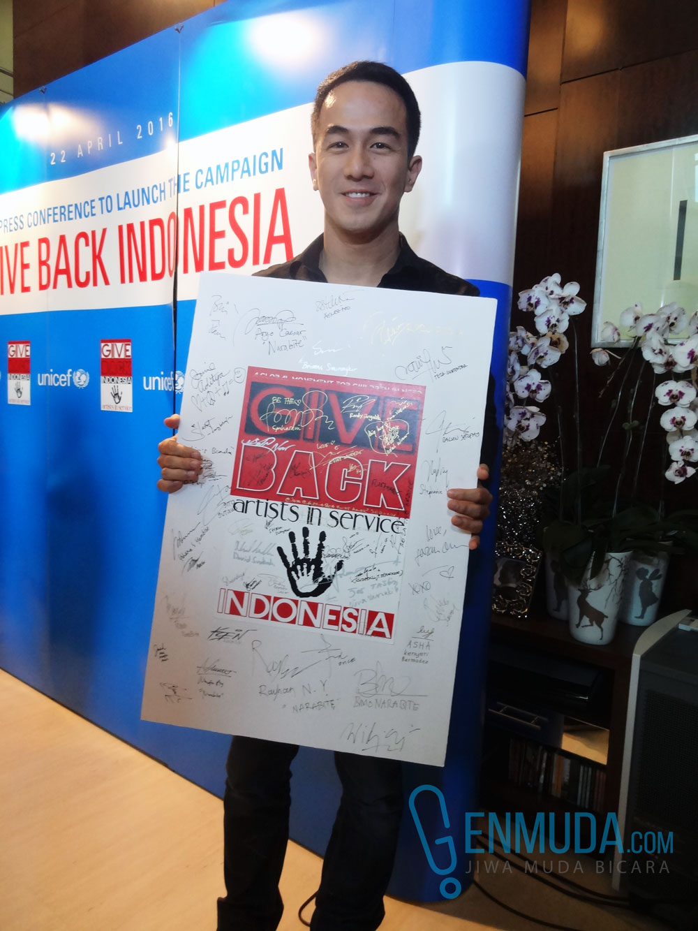 Joe Taslim saat ditemui di acara peluncuran kampanye 'Give Back Indonesia' di kediaman Madam Noor Traavik di kawasan Sudirman, Jakarta, Jumat (22/4) (Foto: Genmuda.com/2016 Gabby)