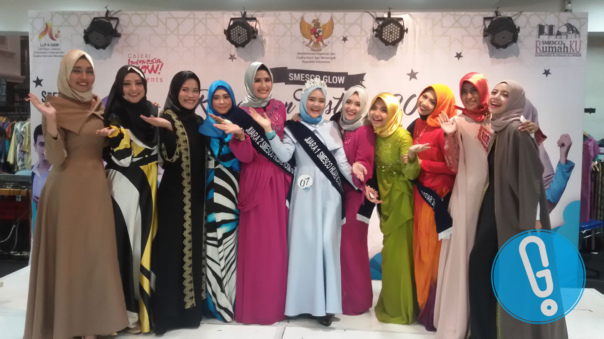 Para peserta Grand Final SMESCO Hijab Icon Star 2016 di Galeri Indonesia WOW SMESCO, Sabtu (25/6) (Foto: Genmuda.com/2016 Gabby)