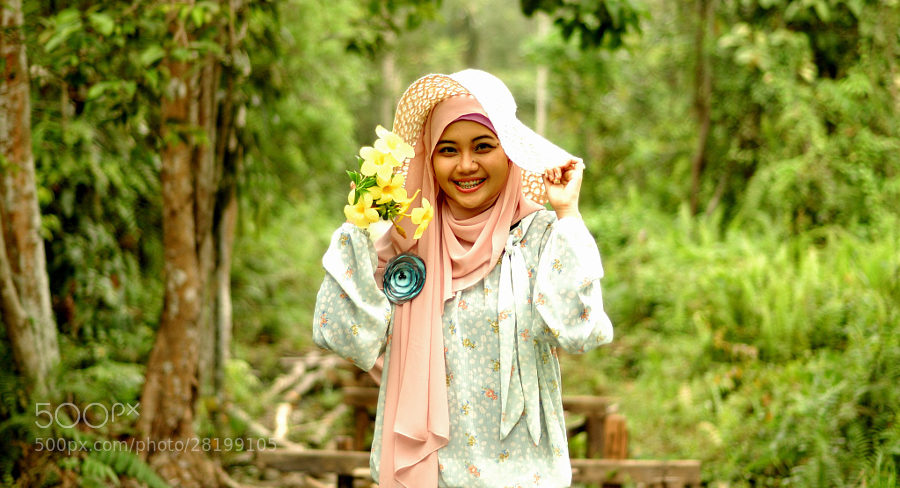 hijaber di hutan