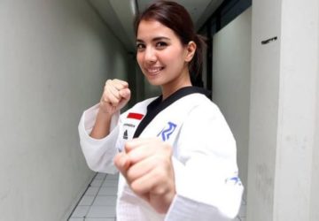 tya-ariestya-berbaju-taekwondo